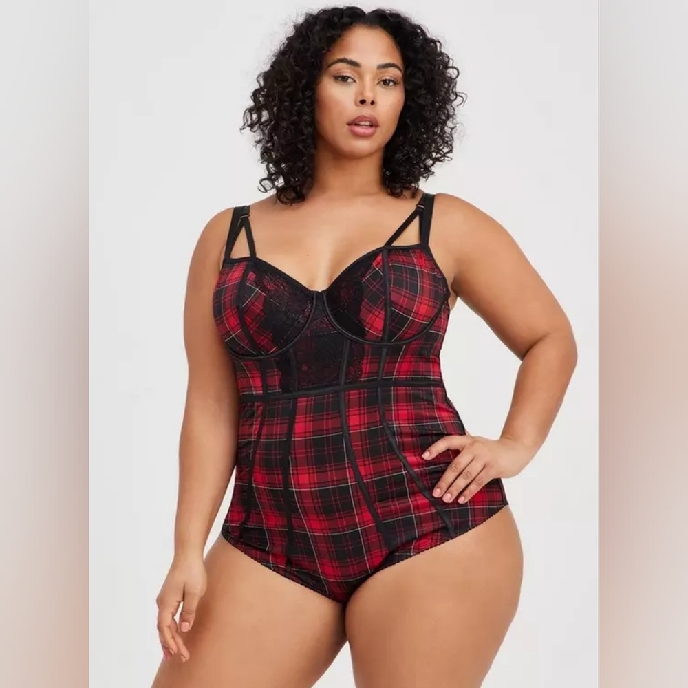 💙 60. Torrid Size 5 Bodysuit